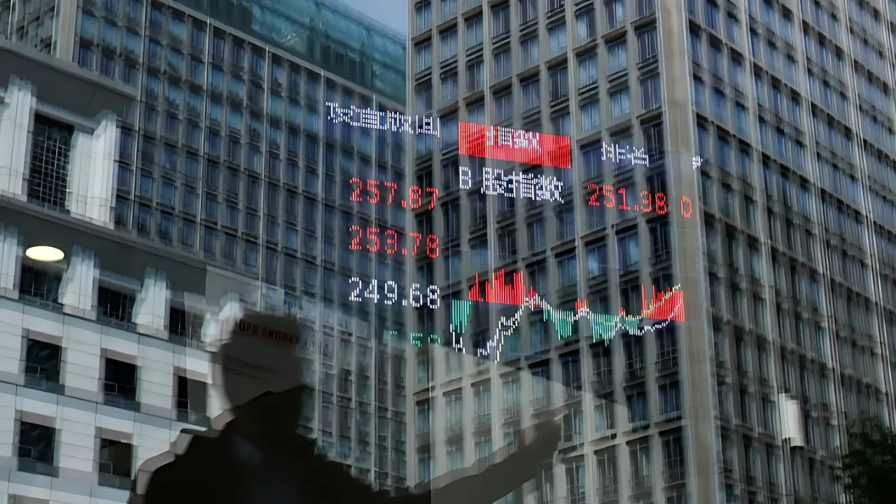 Global Credit Default Spreads Narrow as Markets Rally: A Deep Dive into the 2025 Relief